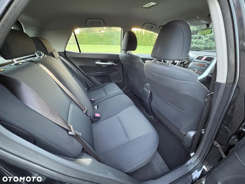 Toyota Auris 2.0 D-4D Life+ - 20