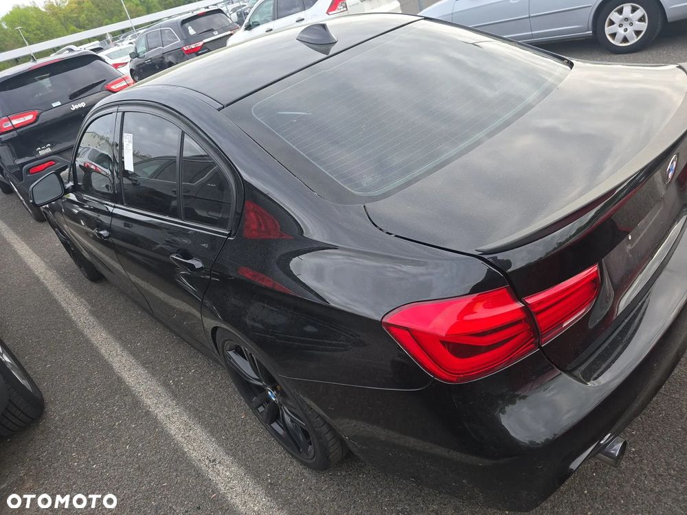 BMW Seria 3 340i xDrive M Sport - 5