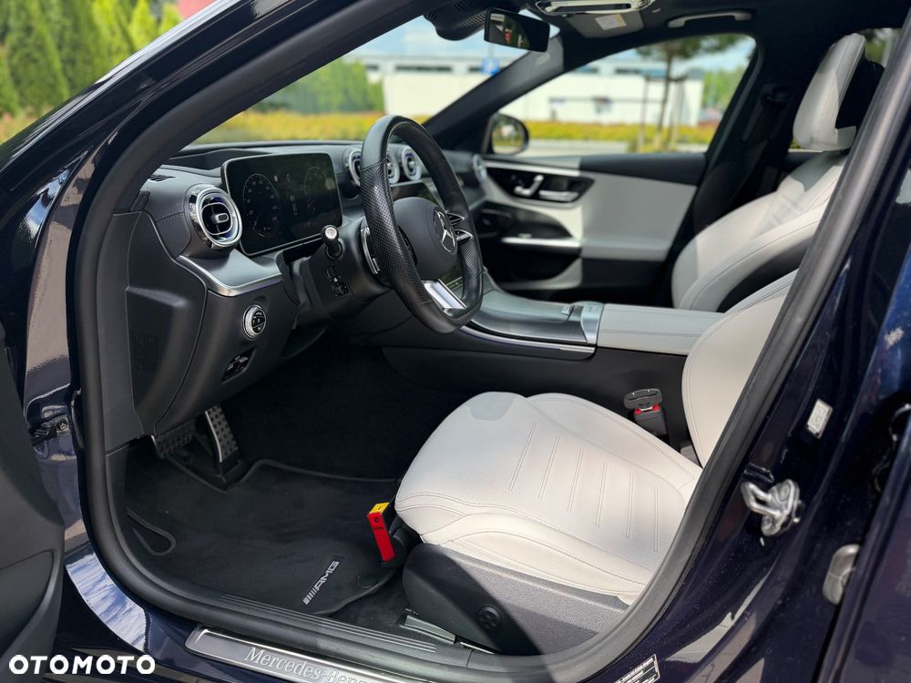 Mercedes-Benz Klasa C 200 mHEV 4-Matic AMG - 33
