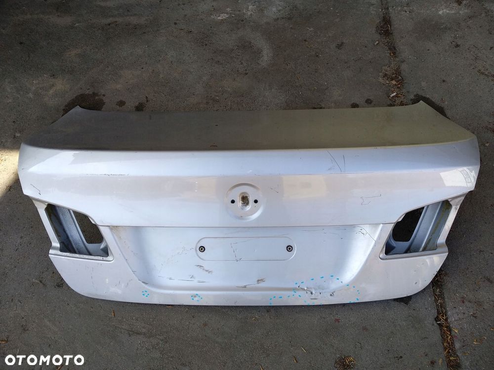 klapa bagażnika bmw 5 f10 sedan