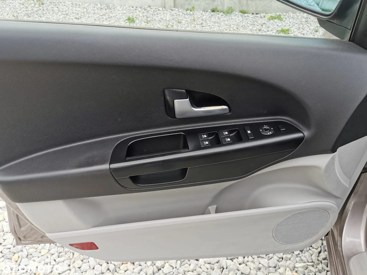 Kia Ceed - 22