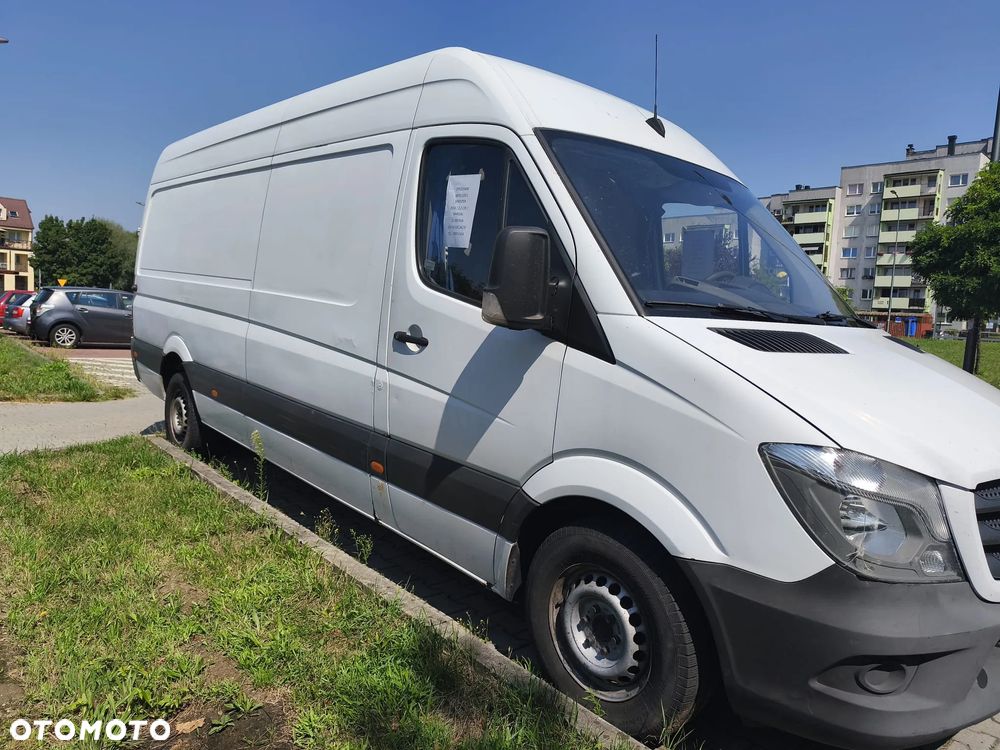 Mercedes-Benz Sprinter - 2