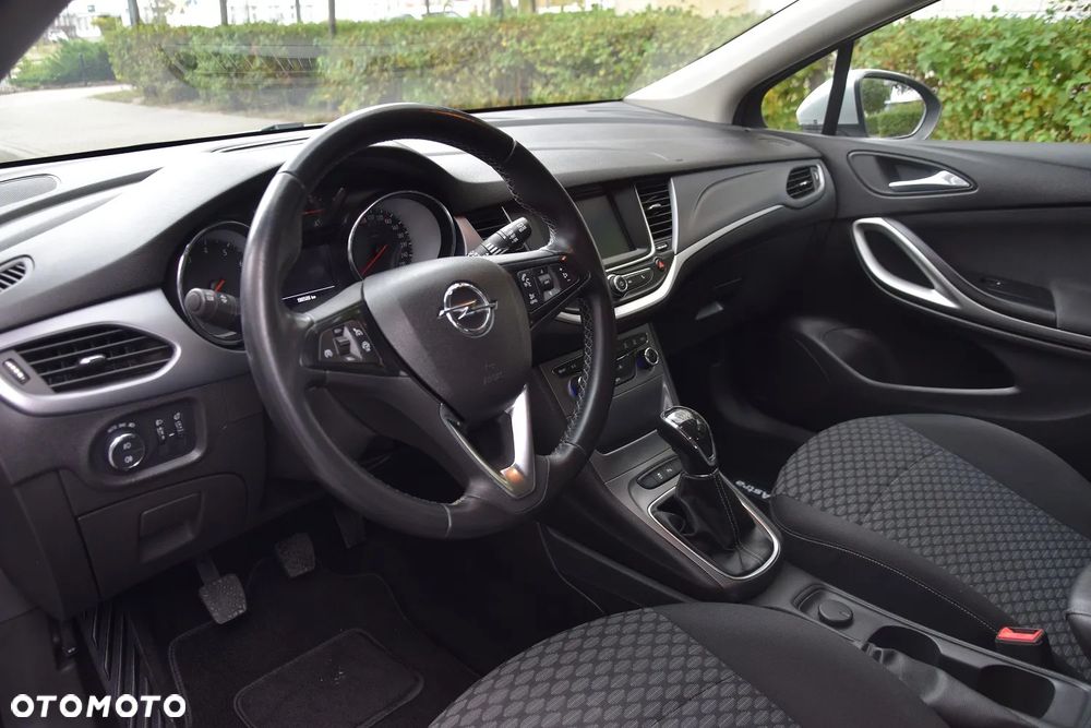 Opel Astra 1.4 T Dynamic S&S - 13