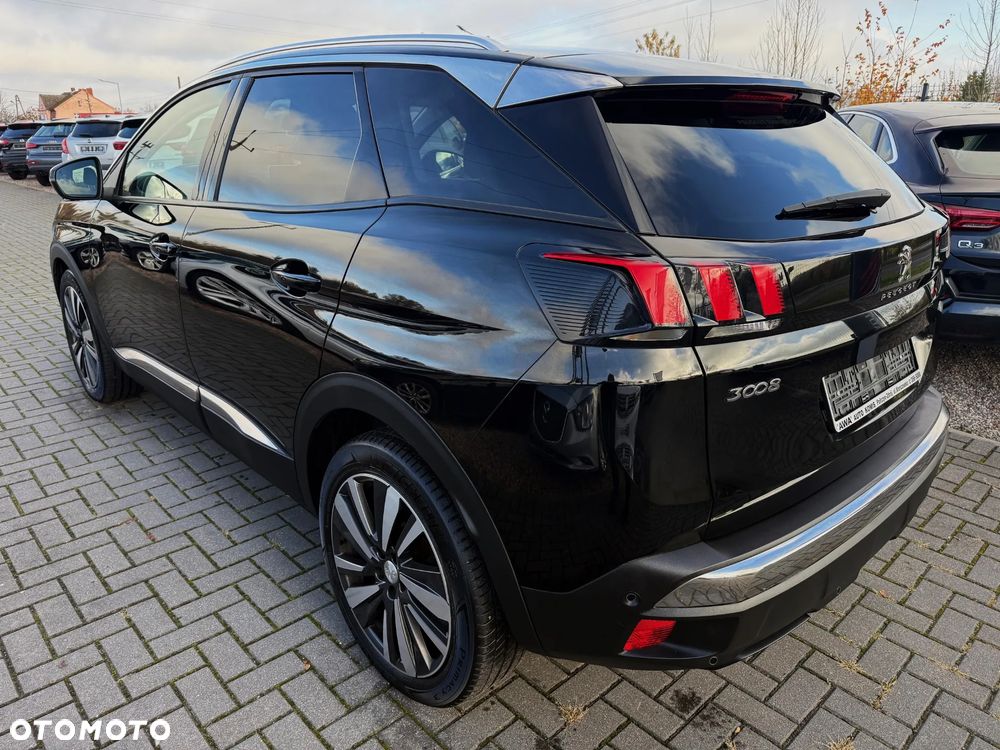 Peugeot 3008 1.2 PureTech Allure S&S - 6