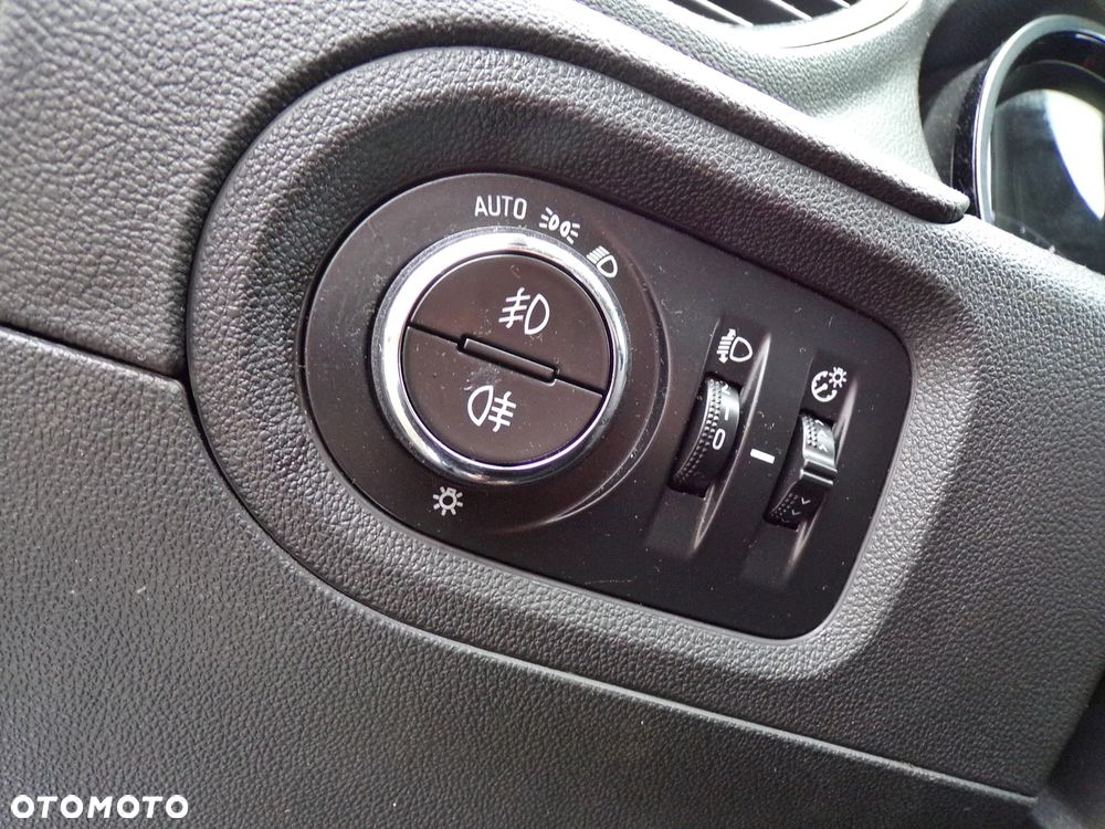 Opel Grandland X 1.2 Start/Stop Elegance - 17