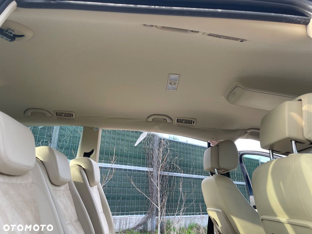 Volkswagen Sharan 2.0 TDI 4MOTION BlueMotion Technology Cup - 17