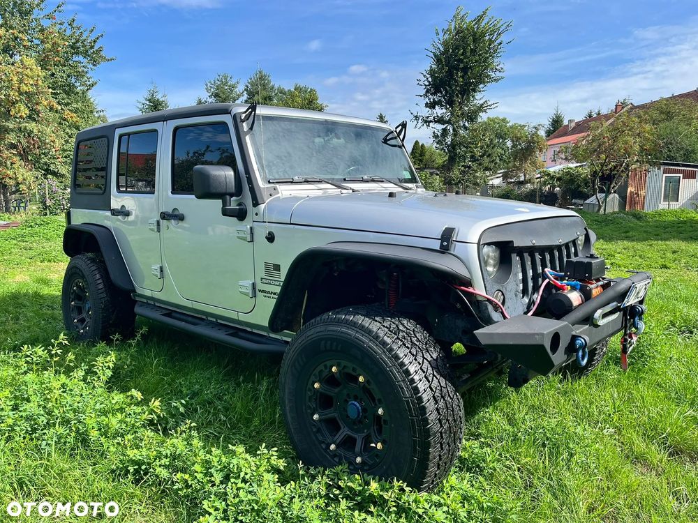 Jeep Wrangler Unlimited 3.8 Automatik Sahara - 1