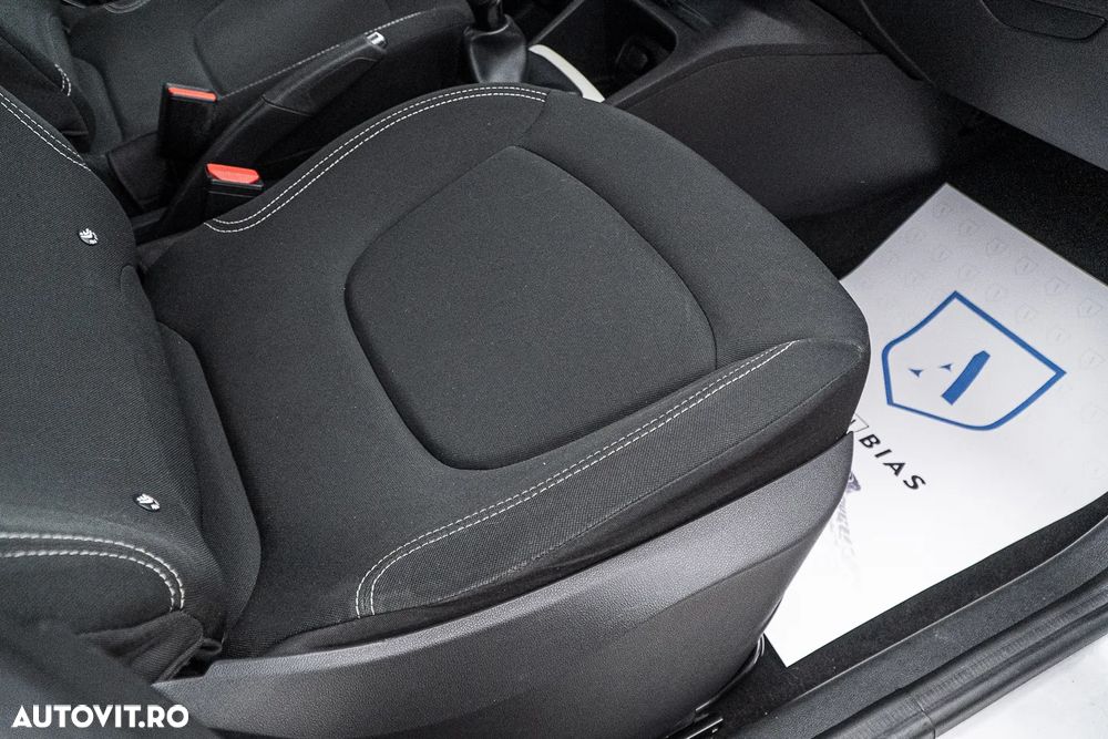 Renault Captur TCe Life - 30