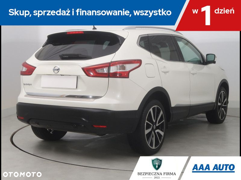 Nissan Qashqai - 6