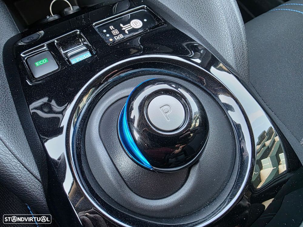 Nissan Leaf N-Connecta Full Led - 19