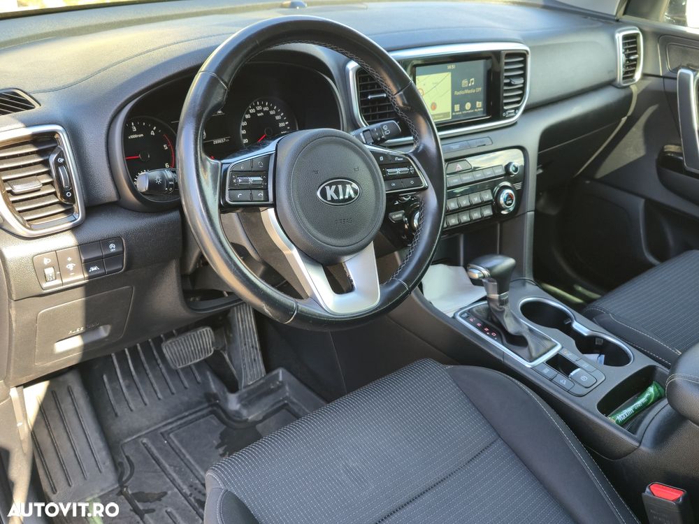 Kia Sportage 1.6 DSL MHEV 7DCT HP 4x2 Business Line - 17