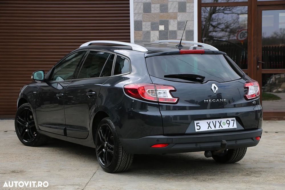 Renault Megane ENERGY dCi 110 Start & Stop Bose Edition - 4