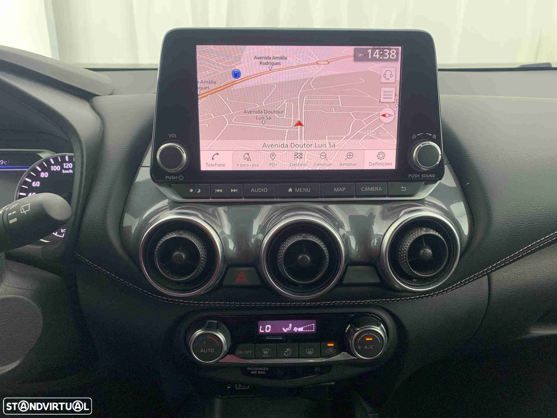 Nissan Juke 1.0 DIG-T N-Connecta NAV. DCT - 8