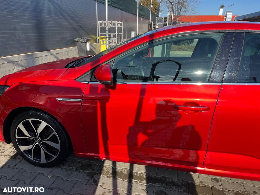 Renault Megane TCE GPF Intens - 8