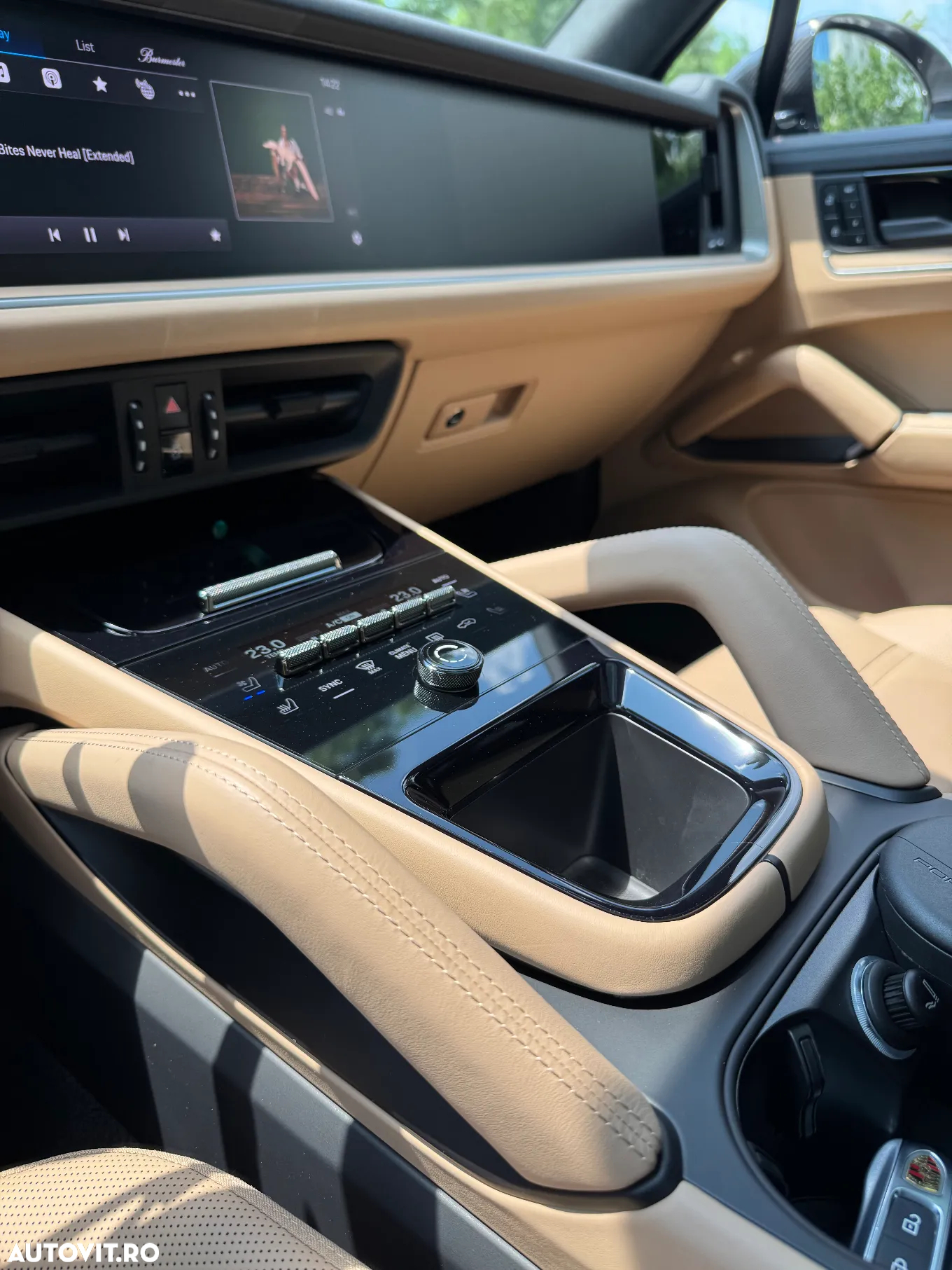 Porsche Cayenne Turbo E-Hybrid - 27