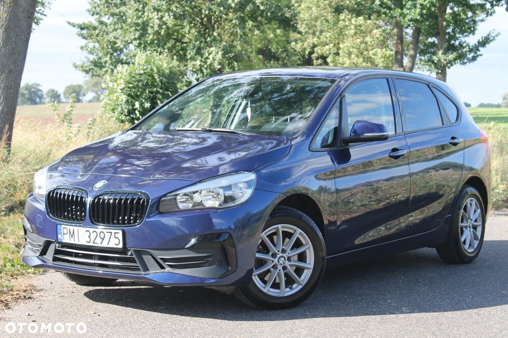 BMW Seria 2 216d - 6