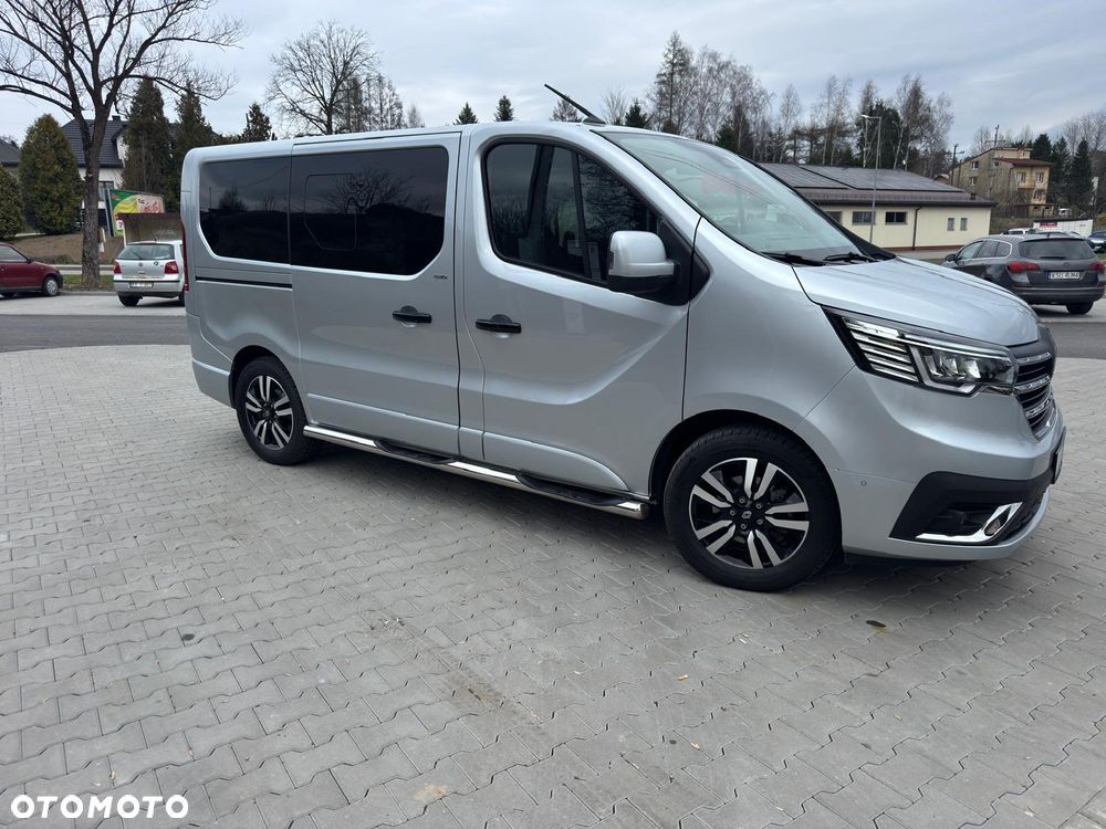 Renault Trafic - 1
