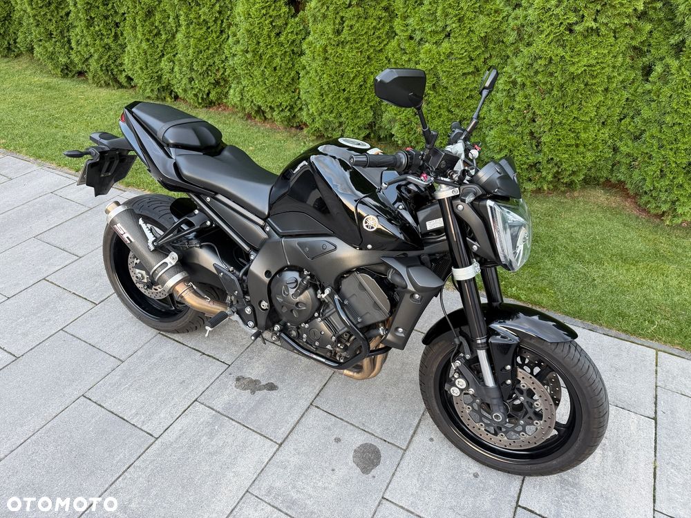 Yamaha FZ - 2