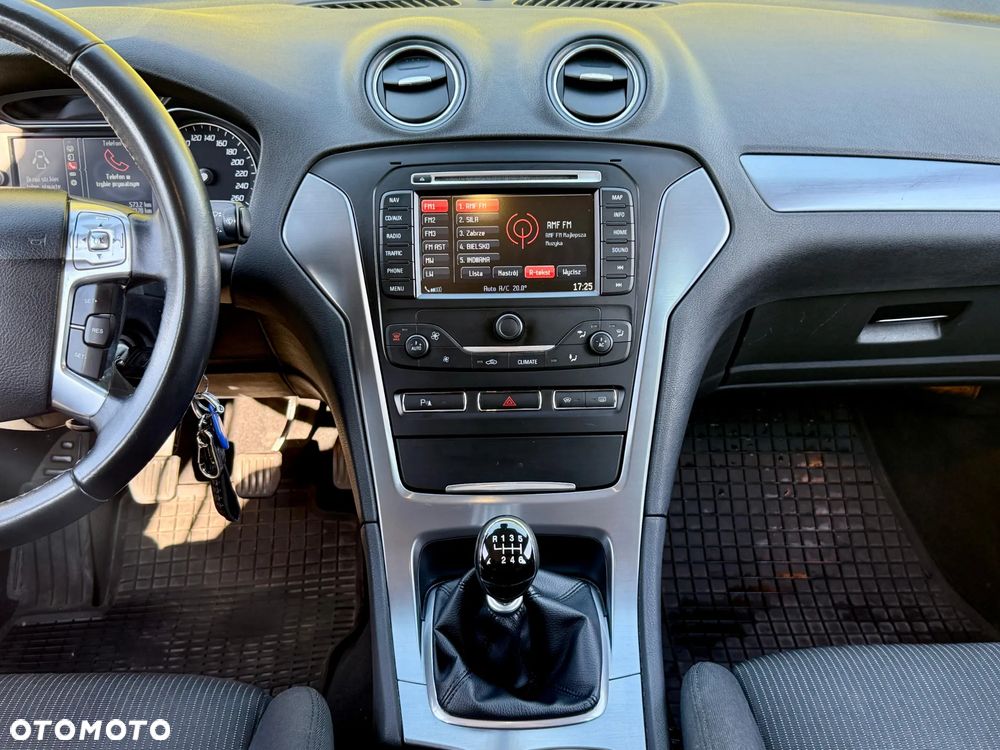 Ford Mondeo 2.0 TDCi Titanium - 36
