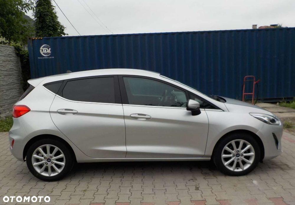 Ford Fiesta - 10