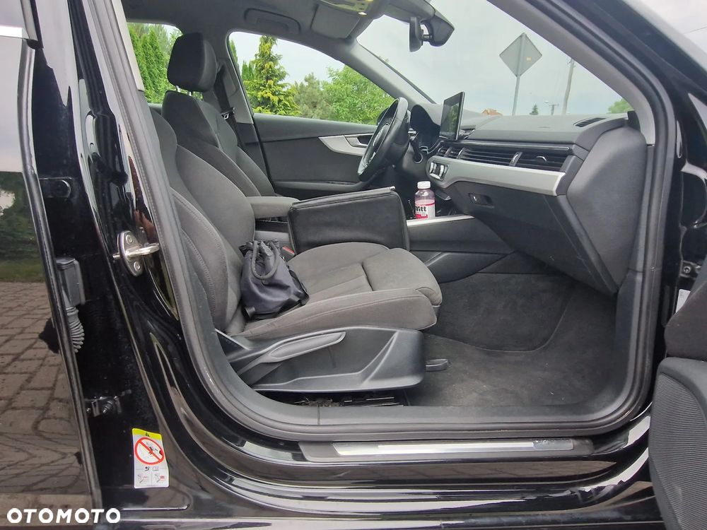 Audi A4 Avant 35 TFSI S tronic advanced - 17