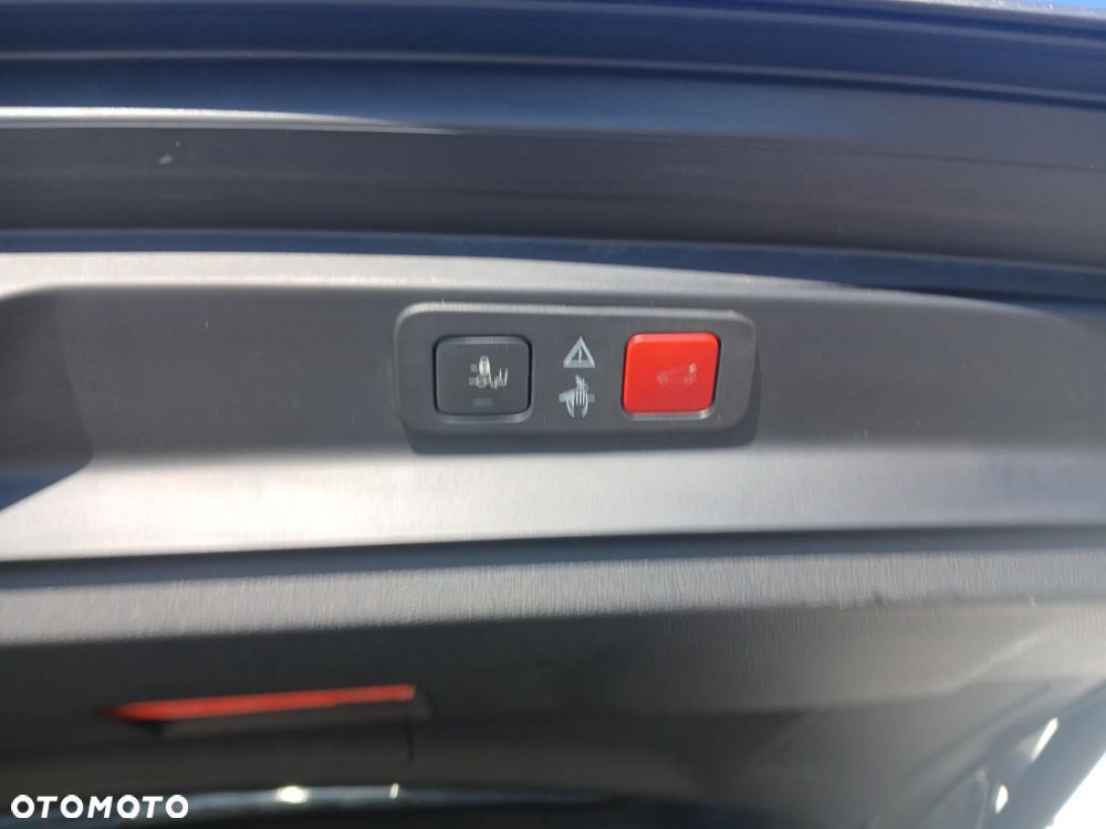 Peugeot 5008 BlueHDi 180 EAT8 GT - 27