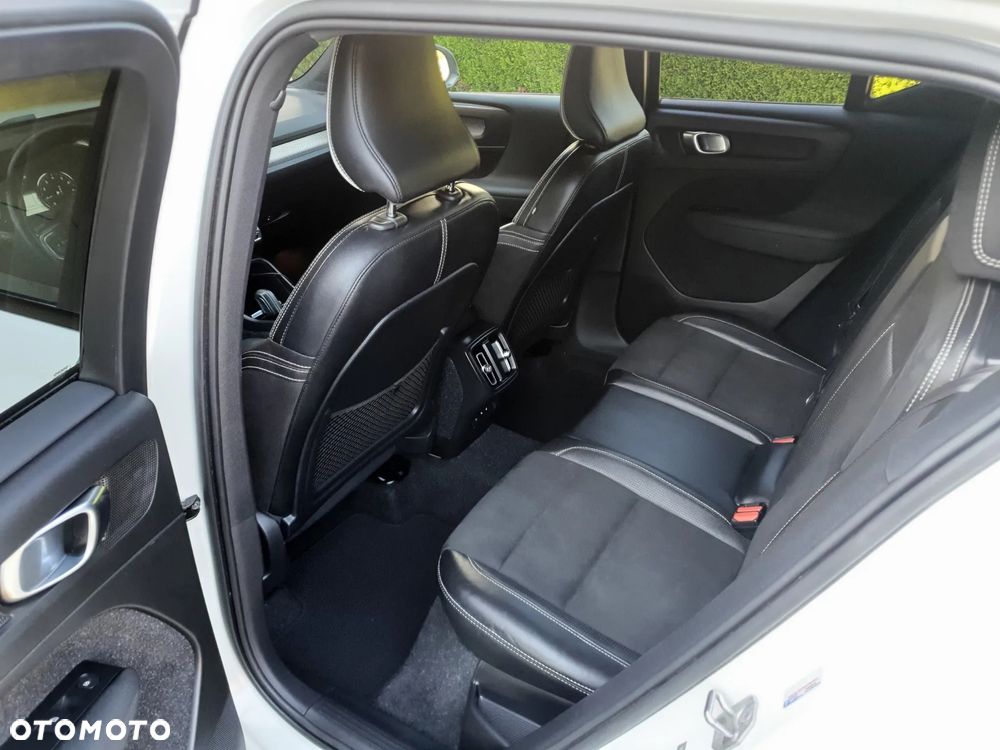 Volvo XC 40 - 8