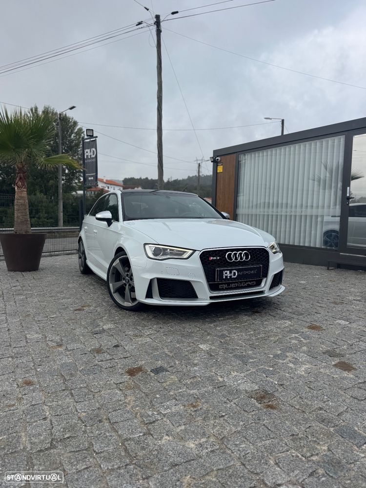 Audi RS3 Sportback 2.5 TFSI quattro S tronic - 4