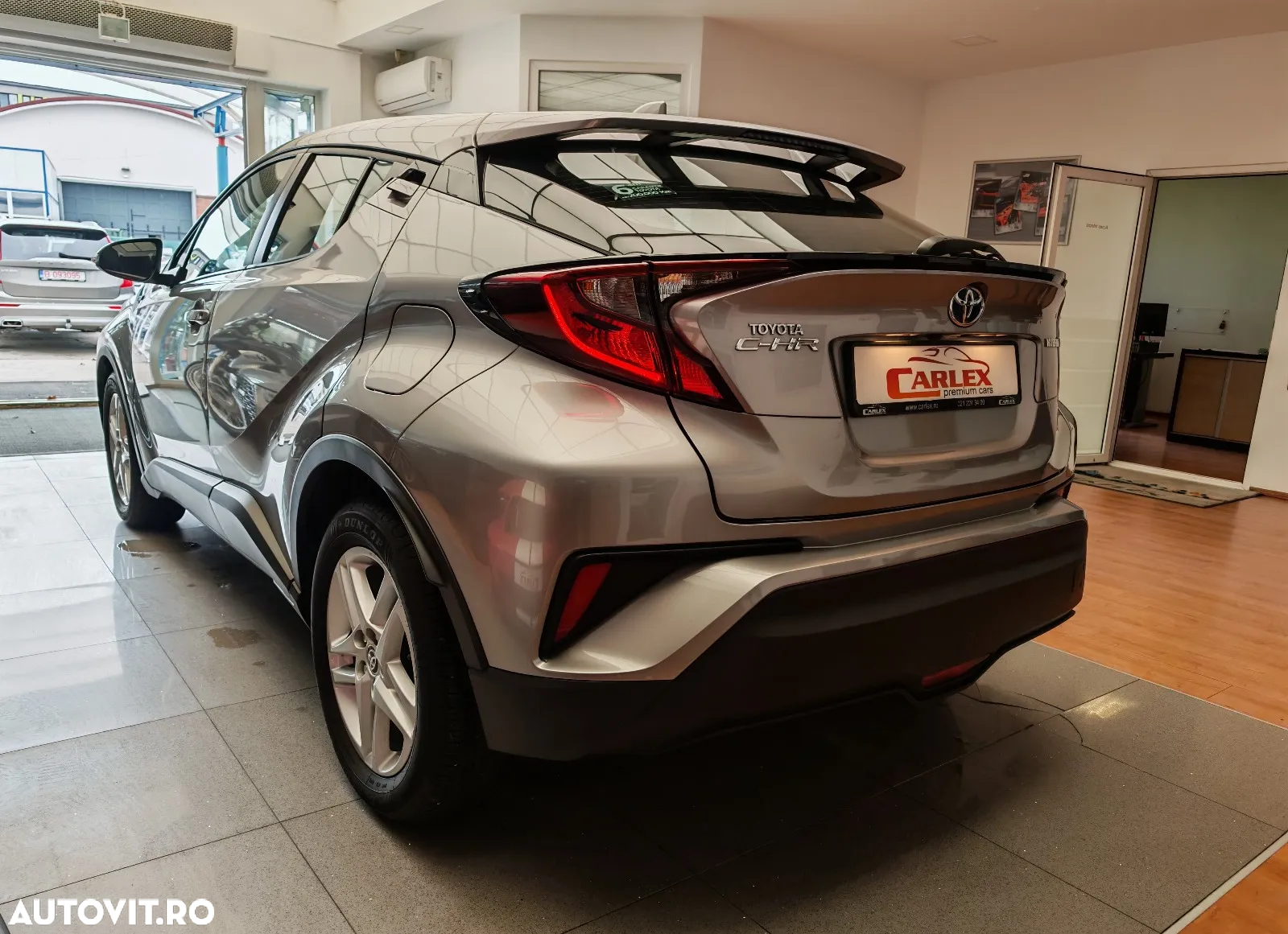 Toyota C-HR 1.8 HSD 122 CP 4x2 CVT Style - 6