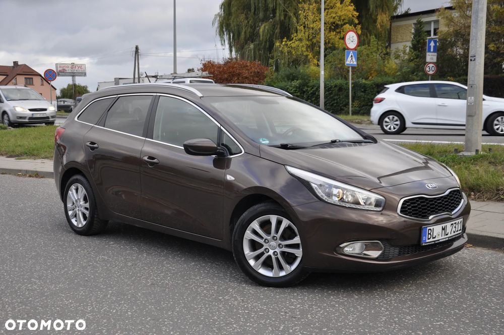 Kia Ceed 1.6 GDI Platinum Edition - 9
