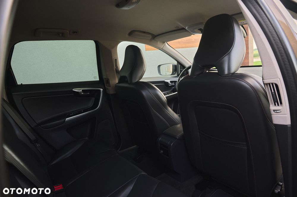 Volvo XC 60 D3 Summum - 32