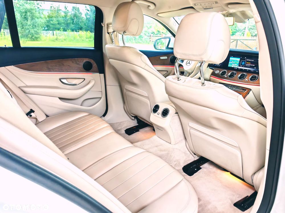 Mercedes-Benz Klasa E 220 d 9G-TRONIC - 7