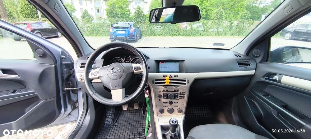 Opel Astra 1.8 NAVI - 10