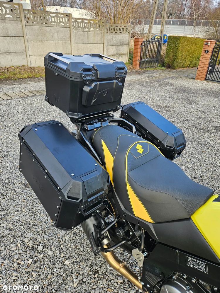 Suzuki V-STROM - 15