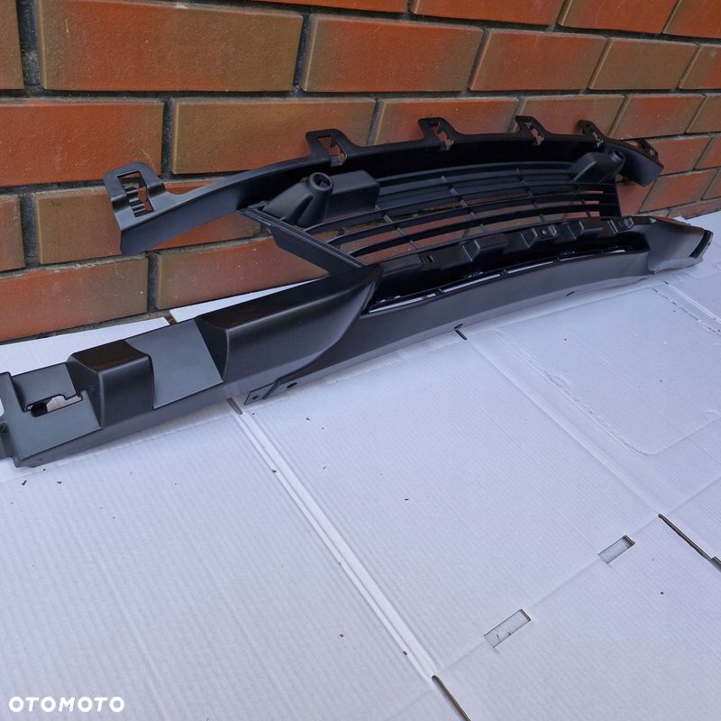 WKŁADKA WLOTU POWIETRZA BMW F30 51117284812 - 3