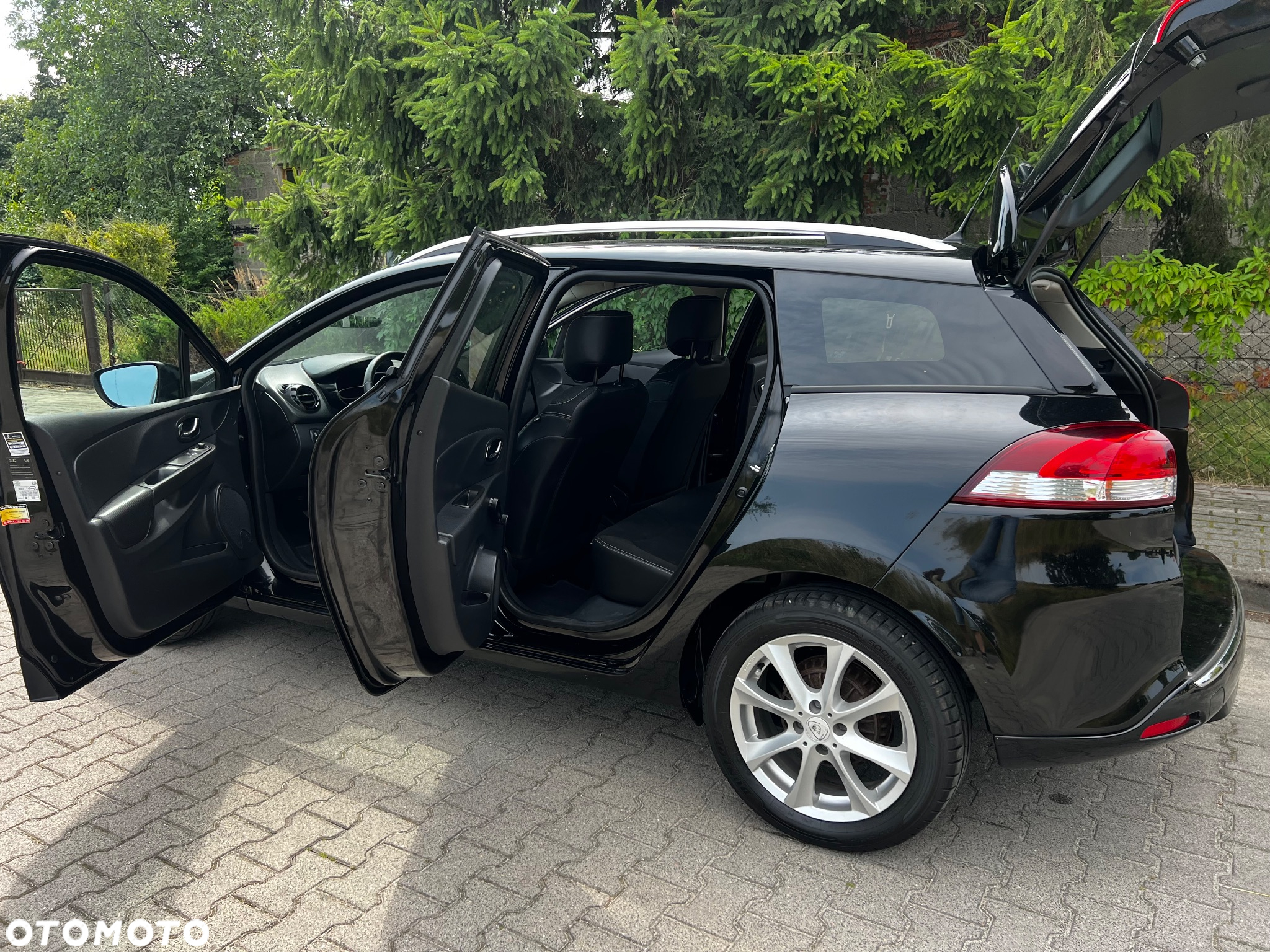 Renault Clio - 12