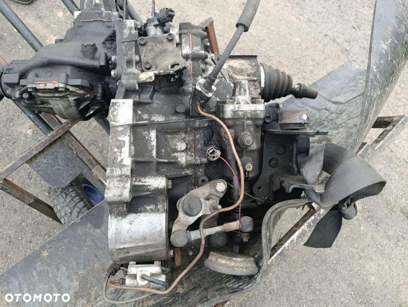SKRZYNIA BIEGÓW MANUALNA 4X4 REDUKTO TOYOTA RAV-4 II 2005 D4D 234224 - 2