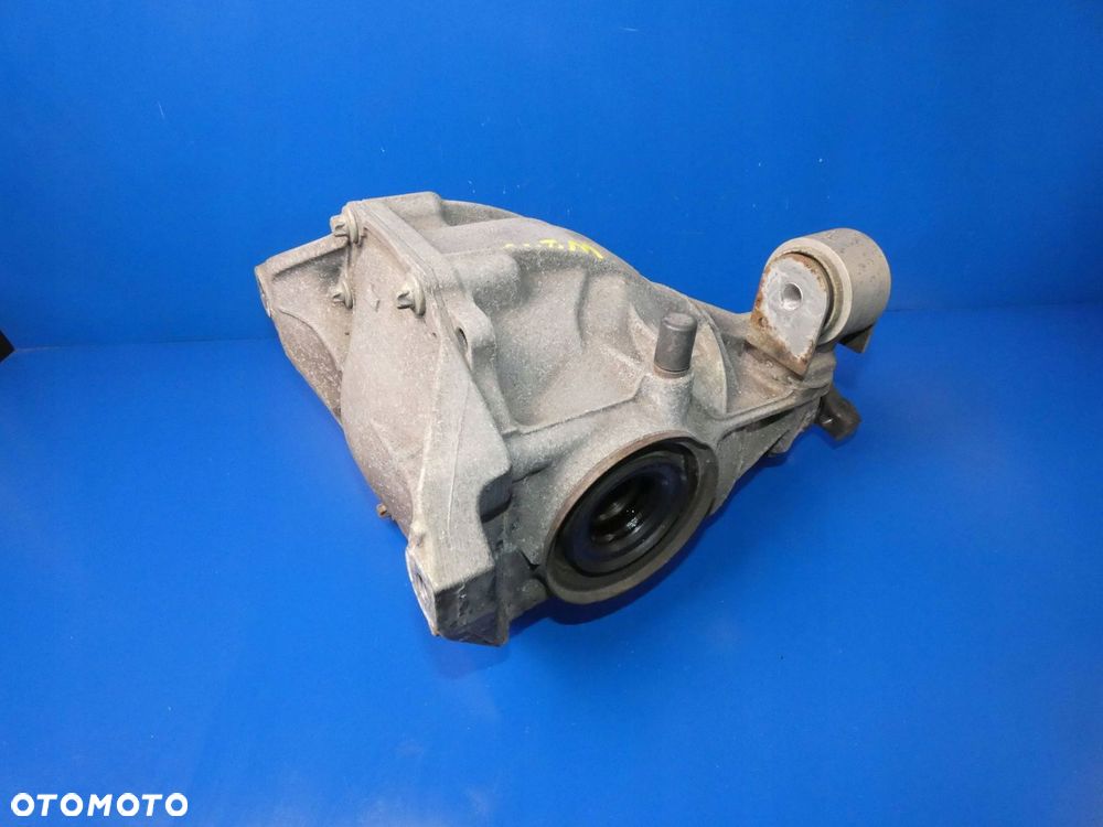 MERCEDES E KLASA W213 MOST DYFER TYŁ TYLNY REDUKTOR - 2