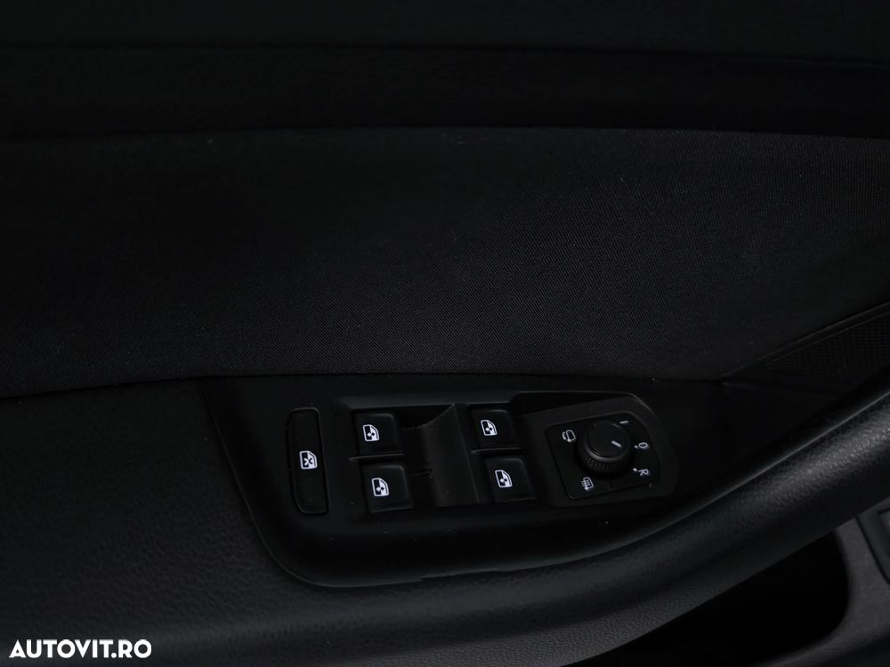 Volkswagen Passat Variant 1.6 TDI (BlueMotion Technology) DSG Comfortline - 25