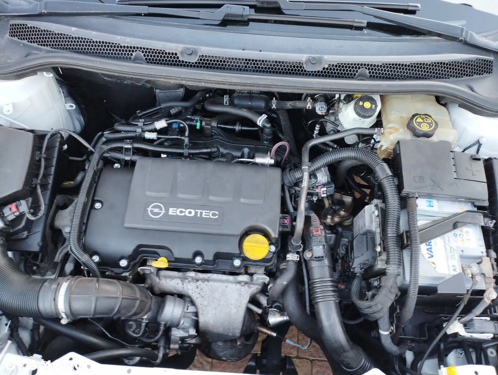 Opel Astra 1.4 Turbo - 23