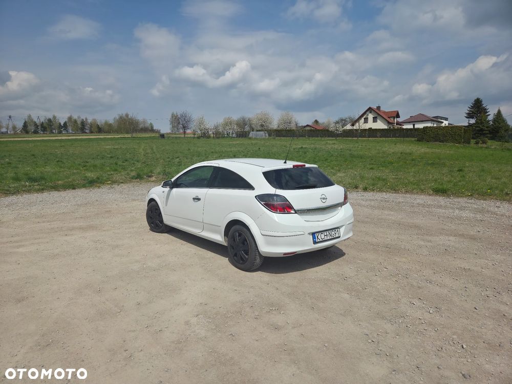 Opel Astra 1.4 111 - 4