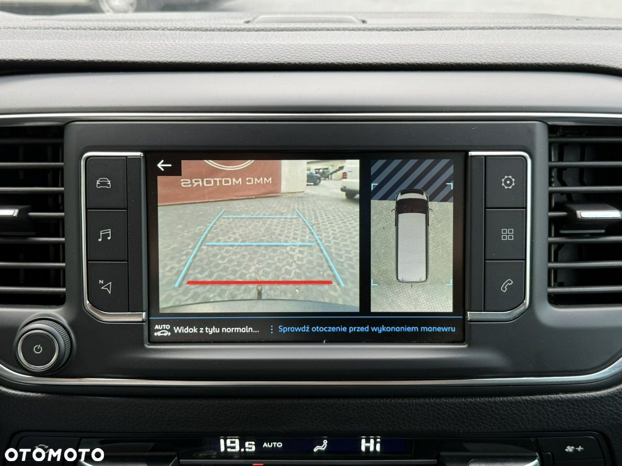 Peugeot Traveller - 32
