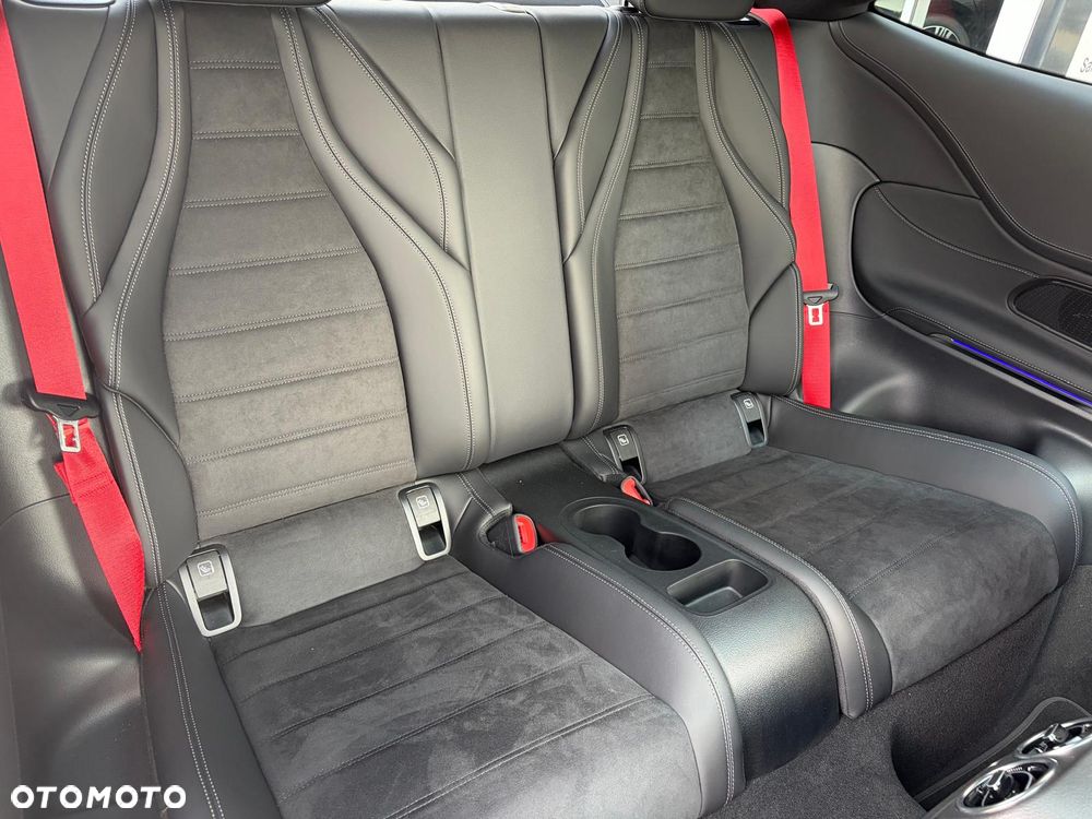 Mercedes-Benz CLE 300 4Matic 9G-TRONIC Edition AMG Line - 20