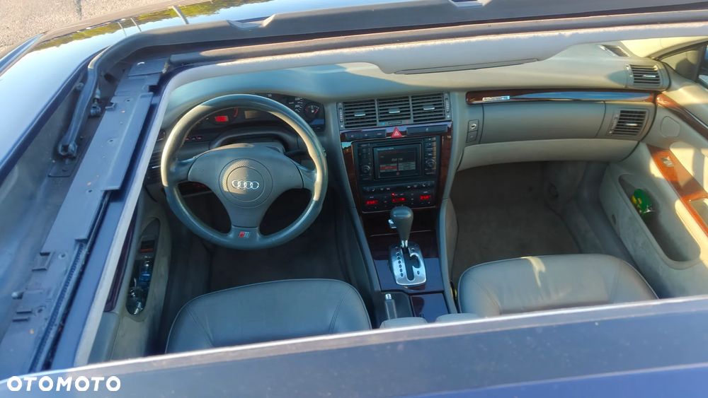 Audi A8 4.2 Quattro Tiptronic - 11