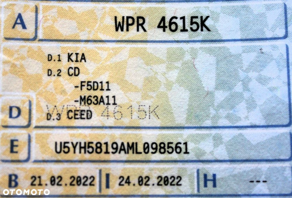 Kia Ceed 1.6 CRDi mHEV M - 7