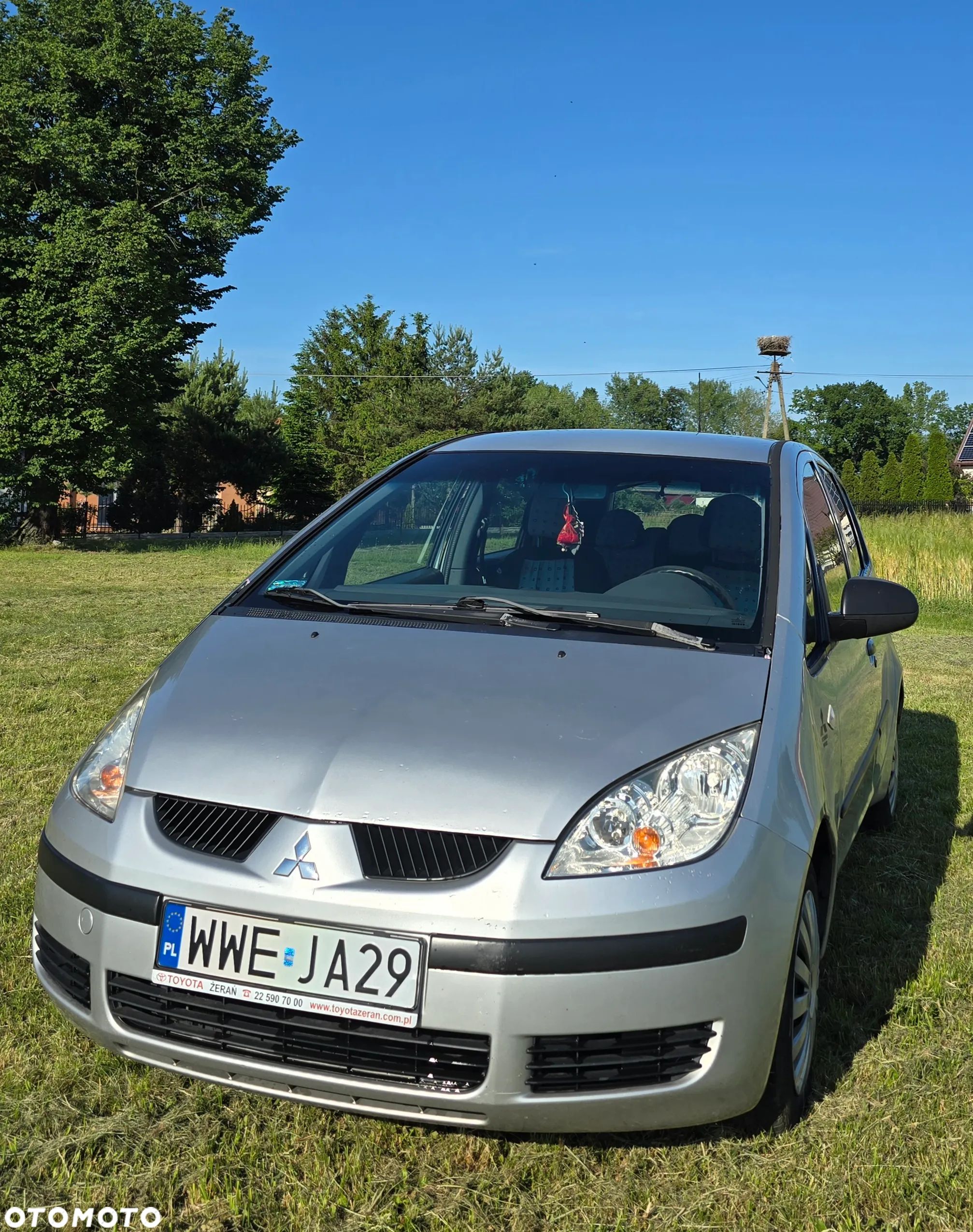Mitsubishi Colt - 1