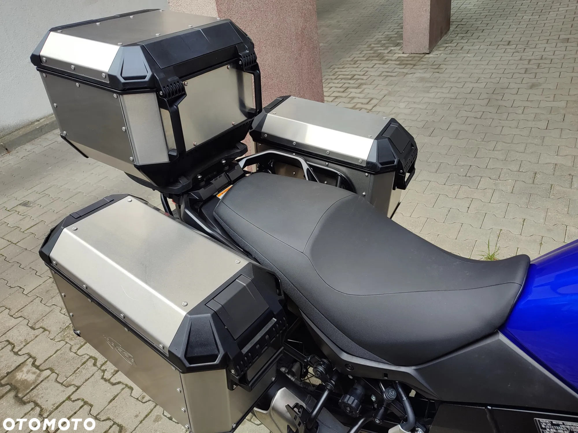 Suzuki DL - 23