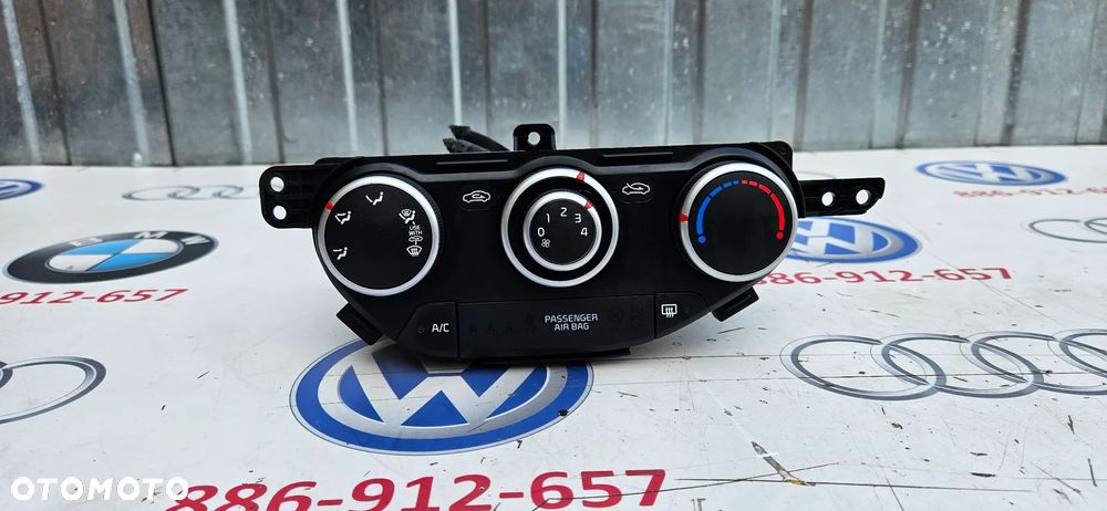 Kia Picanto II 2 2011- Panel klimatyzacji Sterowanie nawiewem Panel klimy AC 97250-1YAI0 Wersja 5 drzwi Europa - 3