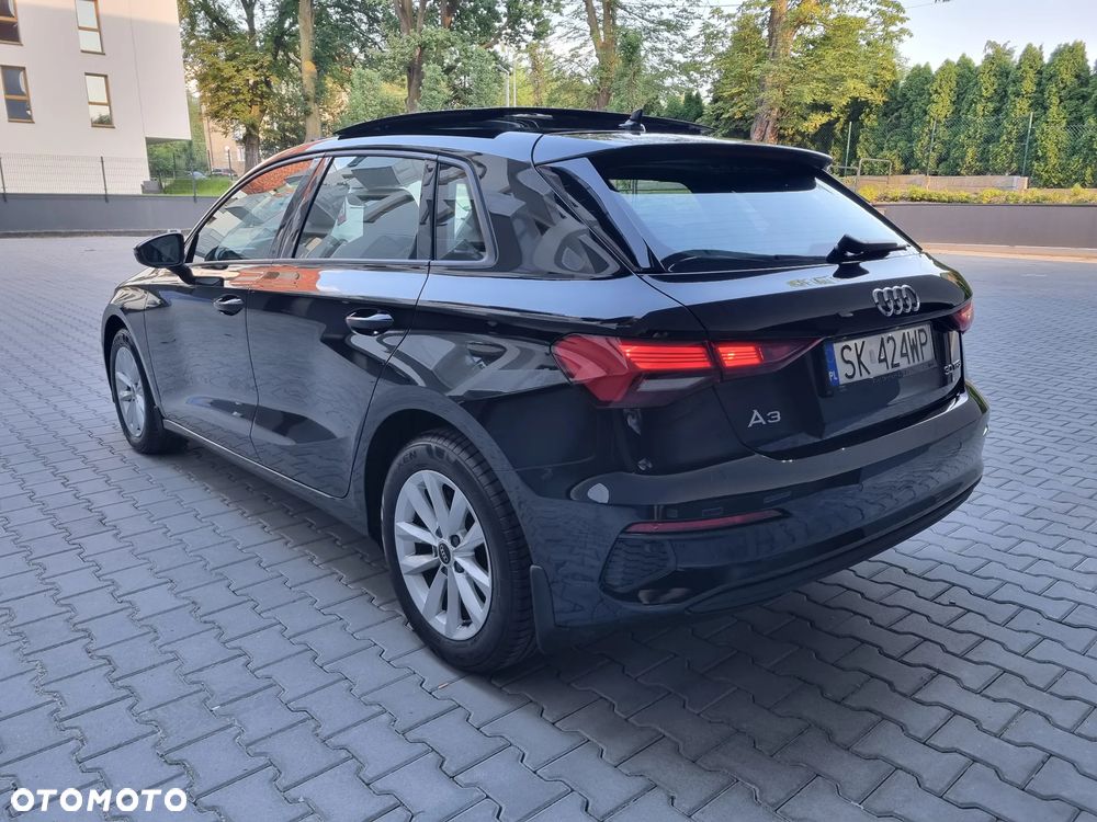 Audi A3 Sportback - 2