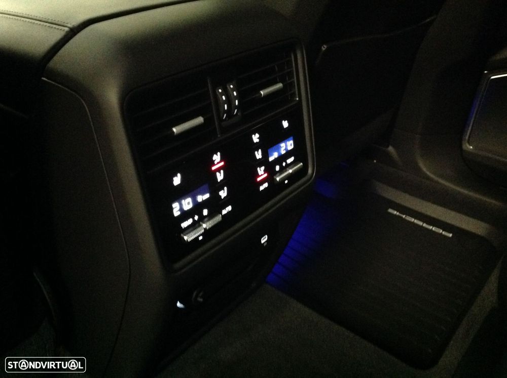 Porsche Cayenne Coupé - 25